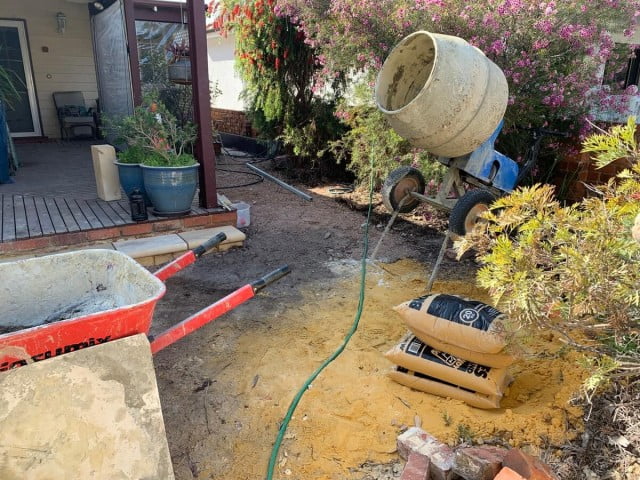 East Fremantle pathway - Before